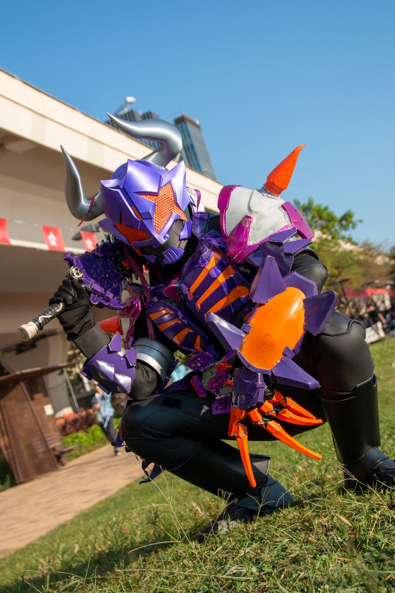 e7ak8's tweet photo. 「全ての仮面ライダーは私の敵だ。」

🐂——————🧟

📷：IG@lucas_hobby_life

#仮面ライダーコスプレ
#コスプレ
#コスプレイヤーさんと繋がりたい
#仮面ライダー好きと繋がりたい
#仮面ライダー好きな人と繋がりたい
#特撮好きの人と繋がりたい
#仮面ライダー
#令和仮面ライダー
#仮面ライダーギーツ
#仮面ライダーバッファ