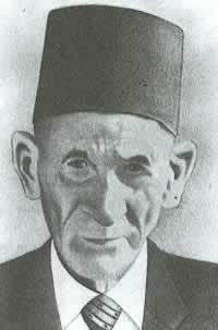 htbalaa's tweet photo. المجوس الهالكون
على اليمين جد #الحوثي المجرم ايراني مجوسي الاصل
على اليسار جد الهارب بشار (ان كان فعلا ابن الهالك حافظ) وايضا ايراني مجوسي الاصل

 رضي الله عن سيدنا عمر ابن الخطاب وخالد ابن الوليد وأحفادهم على طريقهم بإذن الله

 #اليمن #سوريا
#عليهم_كيوم_القيامة #فجرـاليمن #صنعا https://t.co/MH7YKhTswn