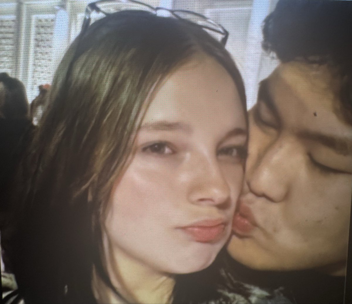 AuroraJorgeLpe1's tweet photo. Do you know that I don't like this stupid Asian man's dick at all? I only like black daddy's big dick. https://t.co/lXZUwfveBE