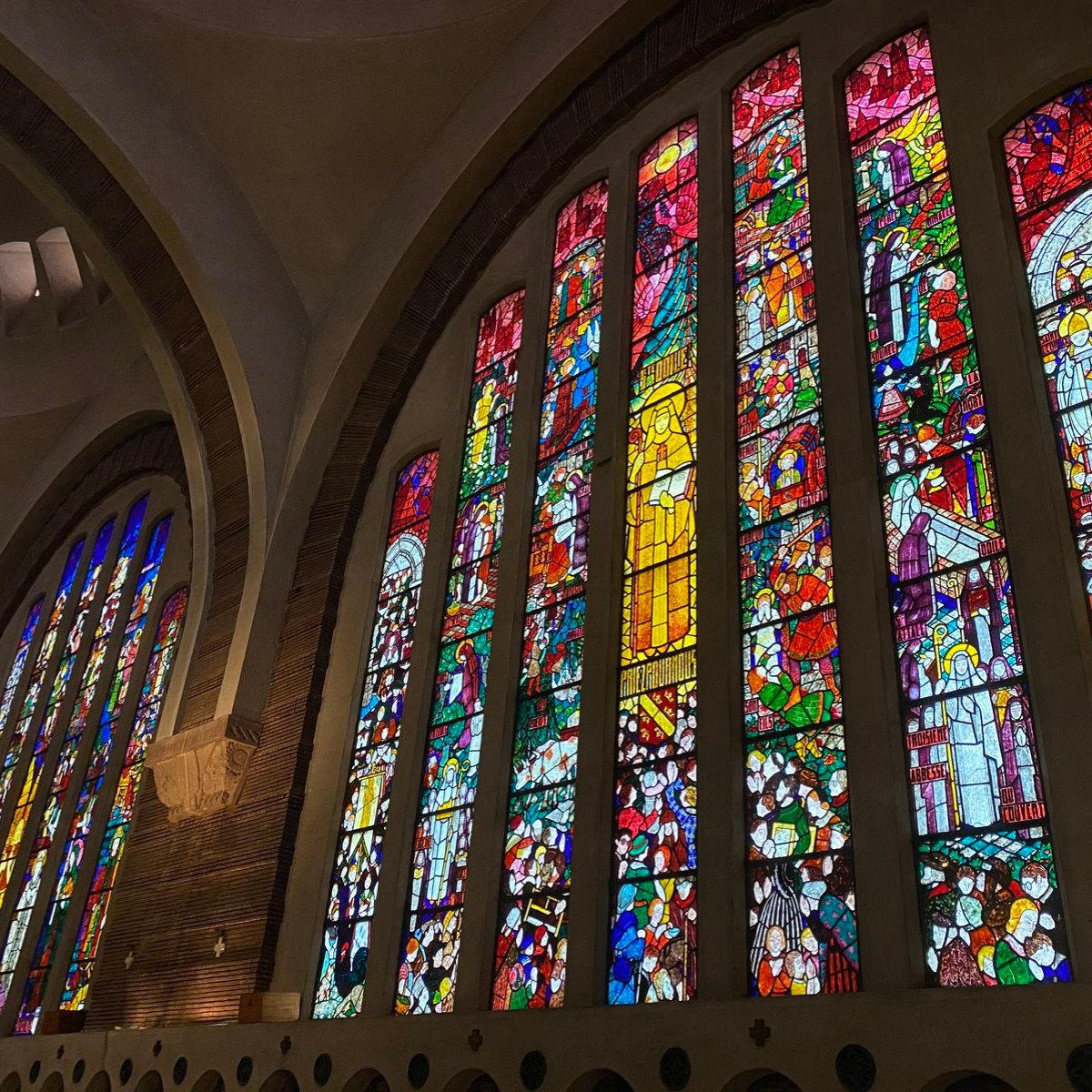 ChantiersCardi's tweet photo. A la découverte des églises des #chantiersducardinal⛪🎖️

🏗️Bâtie à la demande de Mgr Verdier, l'église Ste-Odile est inscrite aux monuments historiques en 2001🌟

Découvrez son histoire unique  et soutenez notre action :👉 https://t.co/OCuzQWXNs8

@dioceseparis #patrimoine https://t.co/Poig2Gj8wj