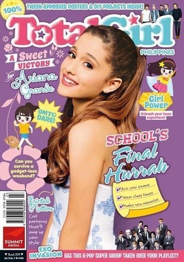 sweetenerwishes's tweet photo. rare aesthetic: when ariana was always covering 2010s girly magazines https://t.co/jyaxAIHL4i