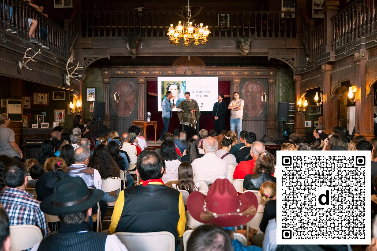 ndealmeria's tweet photo. Alessio Rigo de Righi: «Queremos dialogar con el pasado del wéstern para hablar del presente» dlvr.it/TVsrbH #AlessioRigoDeRighi #CineWestern #FestivalDeCine https://t.co/lKWSfucxkI