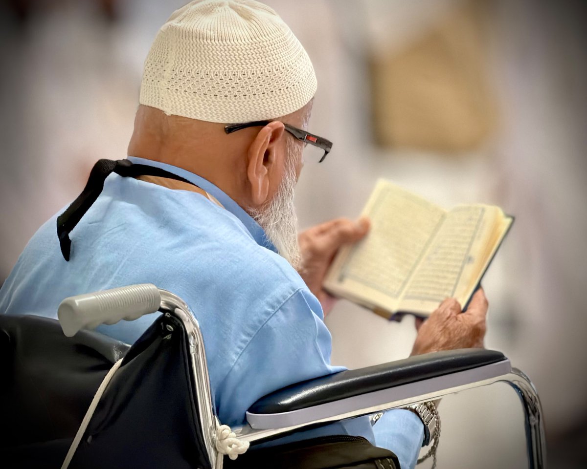 makkahregion's tweet photo. ﴿فَلْيَعْبُدُوا رَبَّ هَٰذَا الْبَيْتِ ۝ الَّذِي أَطْعَمَهُم مِّن جُوعٍ وَآمَنَهُم مِّنْ خَوْفٍ﴾ https://t.co/LBfQYIIXsX