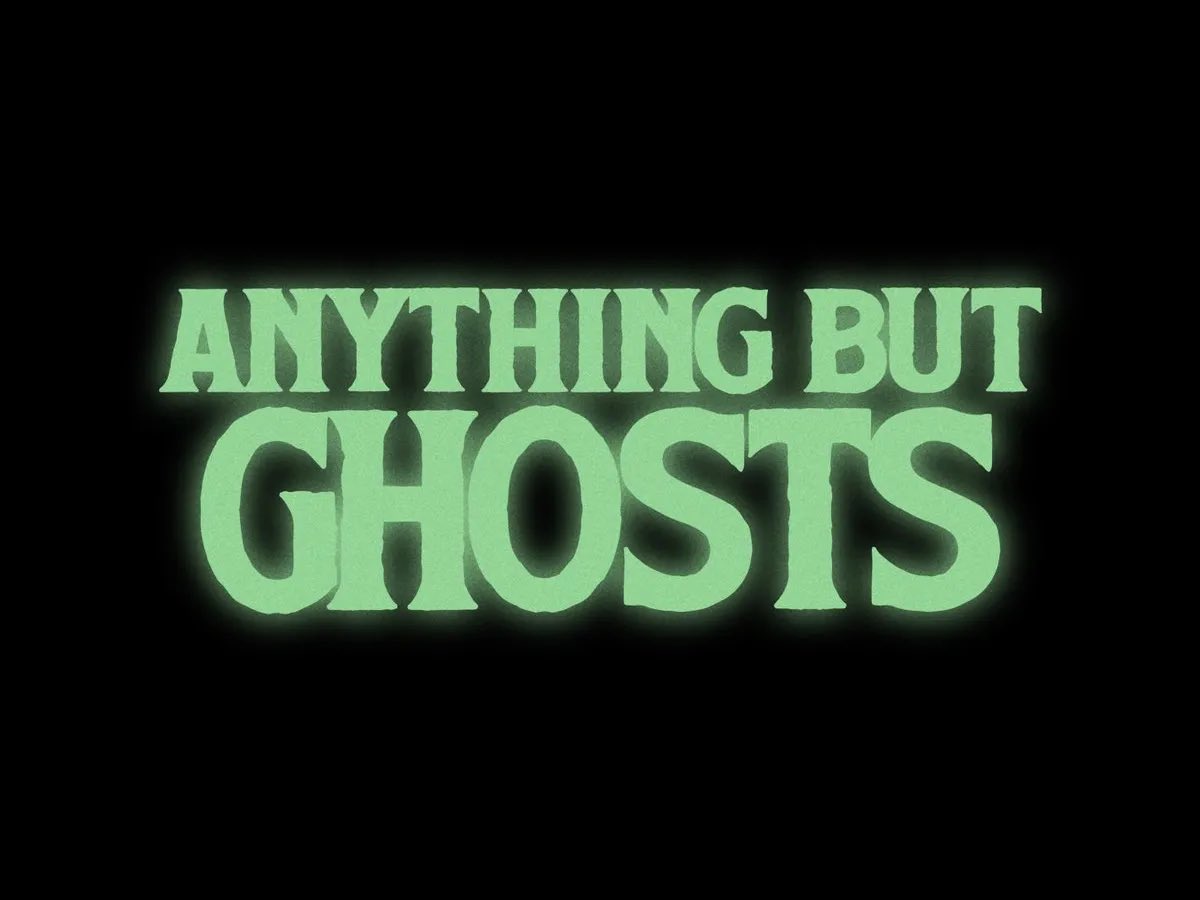 TerrorGeekTN's tweet photo. 👻 #AnythingButGhosts promete ser MEJOR que Obsession. Curry Barker lo dice y #SethRogen lo confirma.

Dos estafadores paranormales se topan con terror real. Con #AaronPaul y #BryceDallasHoward. Estreno: 7 de mayo de 2027.

¿Listo? 🎬 #Blumhouse https://t.co/dVtiuftoav