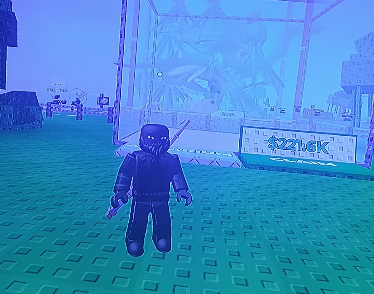 happysorrow_'s tweet photo. Jogando jogo de pesca no Roblox e me perguntando, qual é a força de um leviatã? https://t.co/ZbaViczsHn