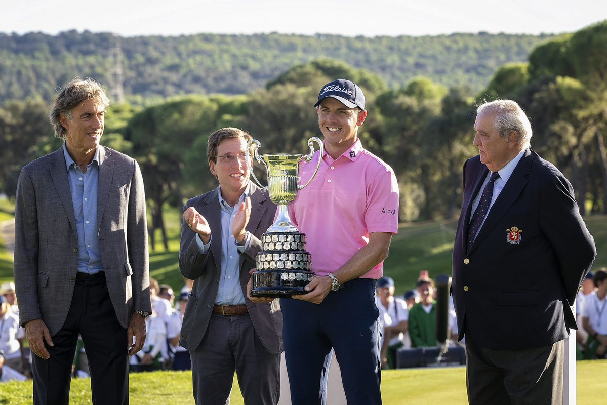 AlmeidaPP_'s tweet photo. Enhorabuena, Grant Forrest, por tu victoria en el @OpendeEspana 

Madrid vuelve a ser escenario del mejor golf internacional, acogiendo una cita que reúne a grandes figuras de este deporte y proyecta nuestra ciudad al mundo. https://t.co/VuNe367wEa