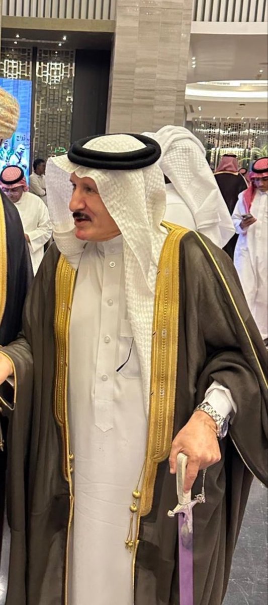 10__V's tweet photo. الفريان  حاكم  ابو ظبي  القادم  

البيعة بقصر الوطن 

اللي مايحب الحمام  لايجي https://t.co/QEIZ98AHuc