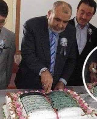 TOPRAK_TC_'s tweet photo. Kur'an-ı Kerim'i yedikleri pastalara malzeme yapan zihniyettir çalanların zihniyeti . https://t.co/lKkwZcyZXa