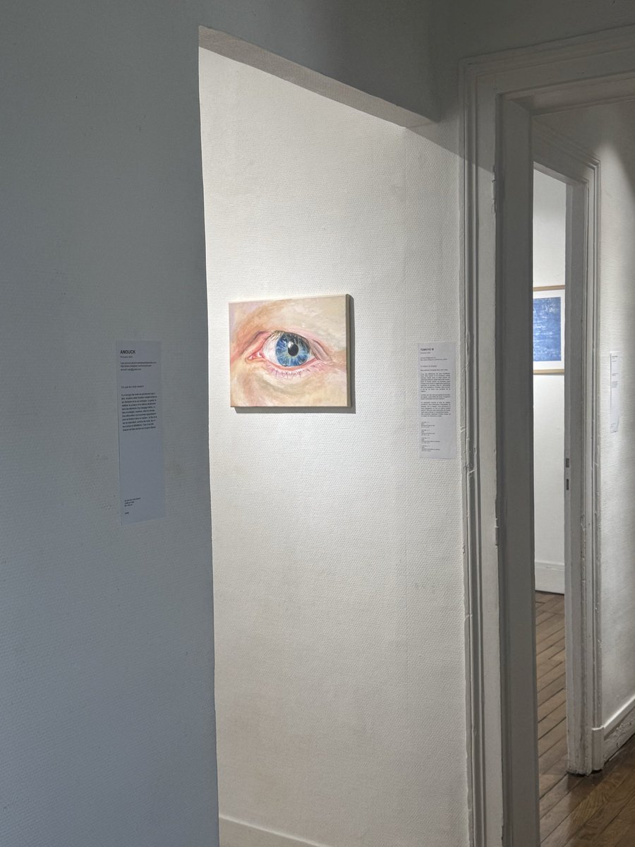 chiyokotora's tweet photo. お陰様で、グループ展は大成功でした！

10月９日から11日まで、ボザール・ド・ヴェルサイユの市立学校ギャラリーにて、グループ展「言語展、色々な表現」に私の絵画4点を展示。

全23名のアーティストの審査選出された作品を展示しました。

#アート https://t.co/Muth4JqN8T