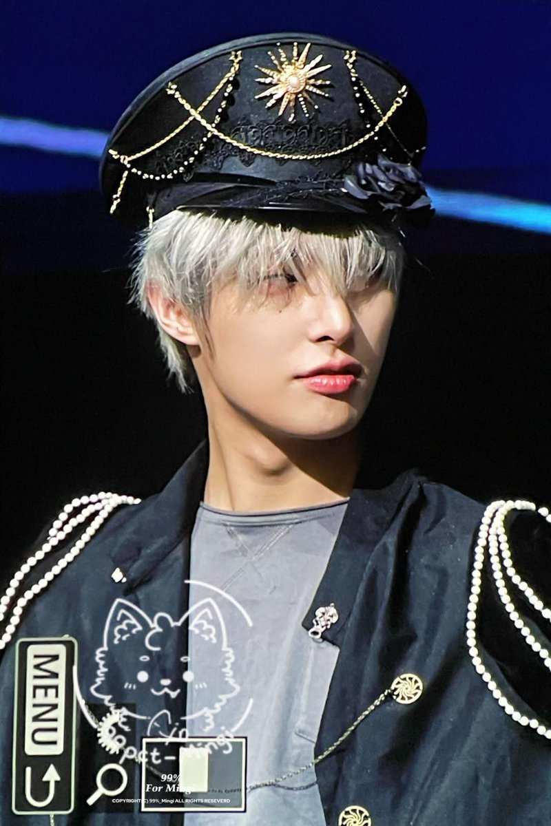 sxumyg's tweet photo. 아회색머리도예뻐………..
송민기탈색모아랑단모집합니다
일단 나 https://t.co/xh7gy9gQch