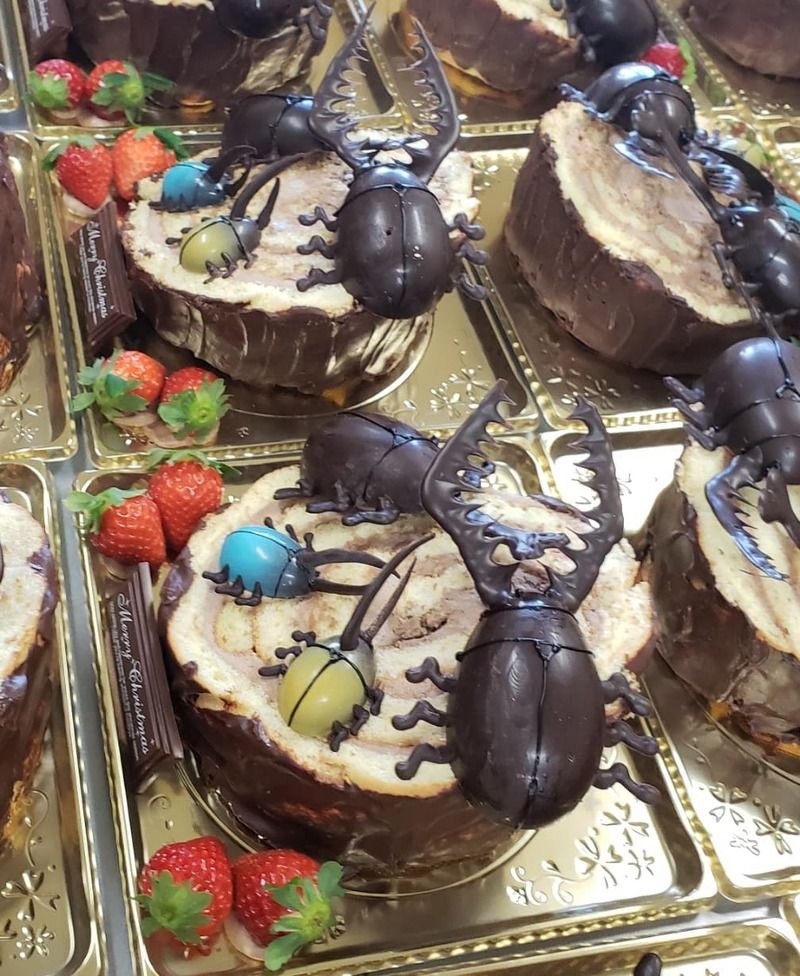 pokepaws's tweet photo. these would heal me https://t.co/DbfzwF8WUO