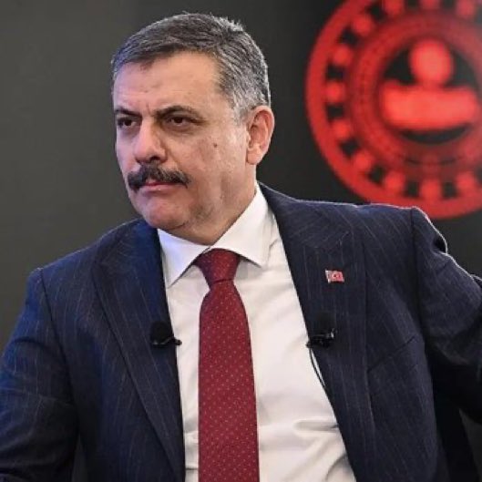darkwebhaber's tweet photo. İçişleri Bakanı Mustafa Çiftçi:

Aileler çocuklarını takip etmeliler. 

Odasında ne yapıyor, hangi sitelere giriyor, hangi oyunları oynuyor, çocukta davranış bozukluğu var mı...

Okula gönderirken acaba çocuk okula gidiyor mu diye takip etmeliler. https://t.co/U29ay9rjCj