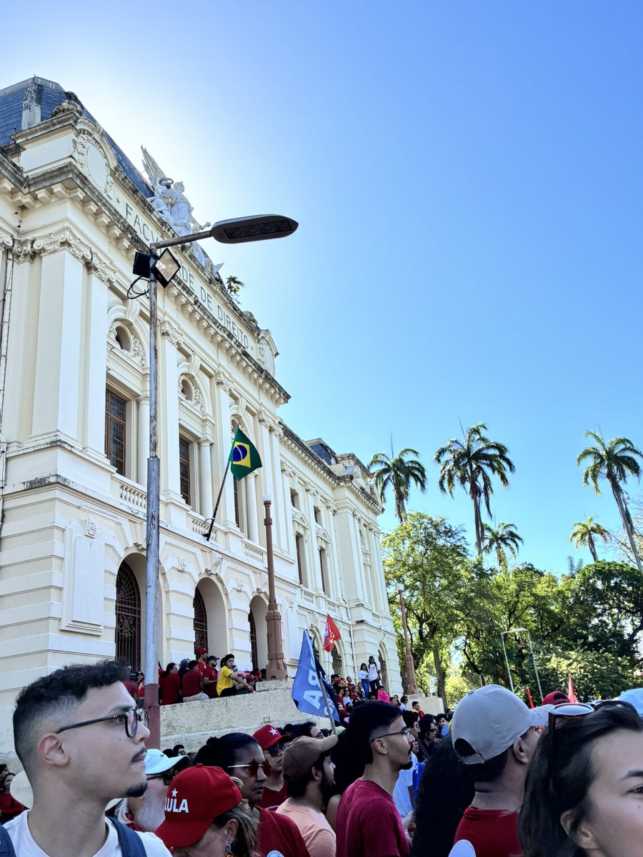 mistbornx's tweet photo. Recife é 13 ⭐️ https://t.co/pJo3cc3L3r