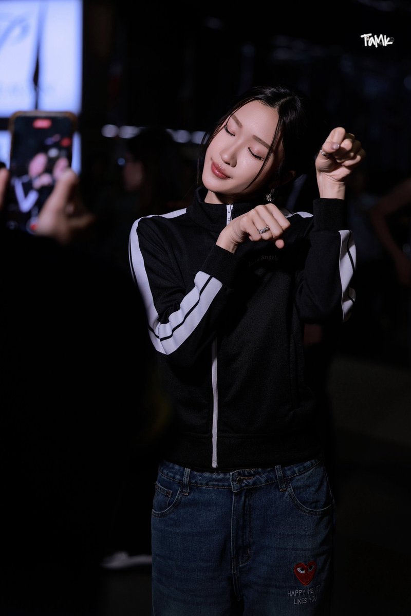 yiimmyzz's tweet photo. เมี๊ยววว 😸

FAYEATOM BIFW26 SIAM PARAGON
#SiamParagonBIFW2026xFayeAtom https://t.co/6UwdTCWIDx
