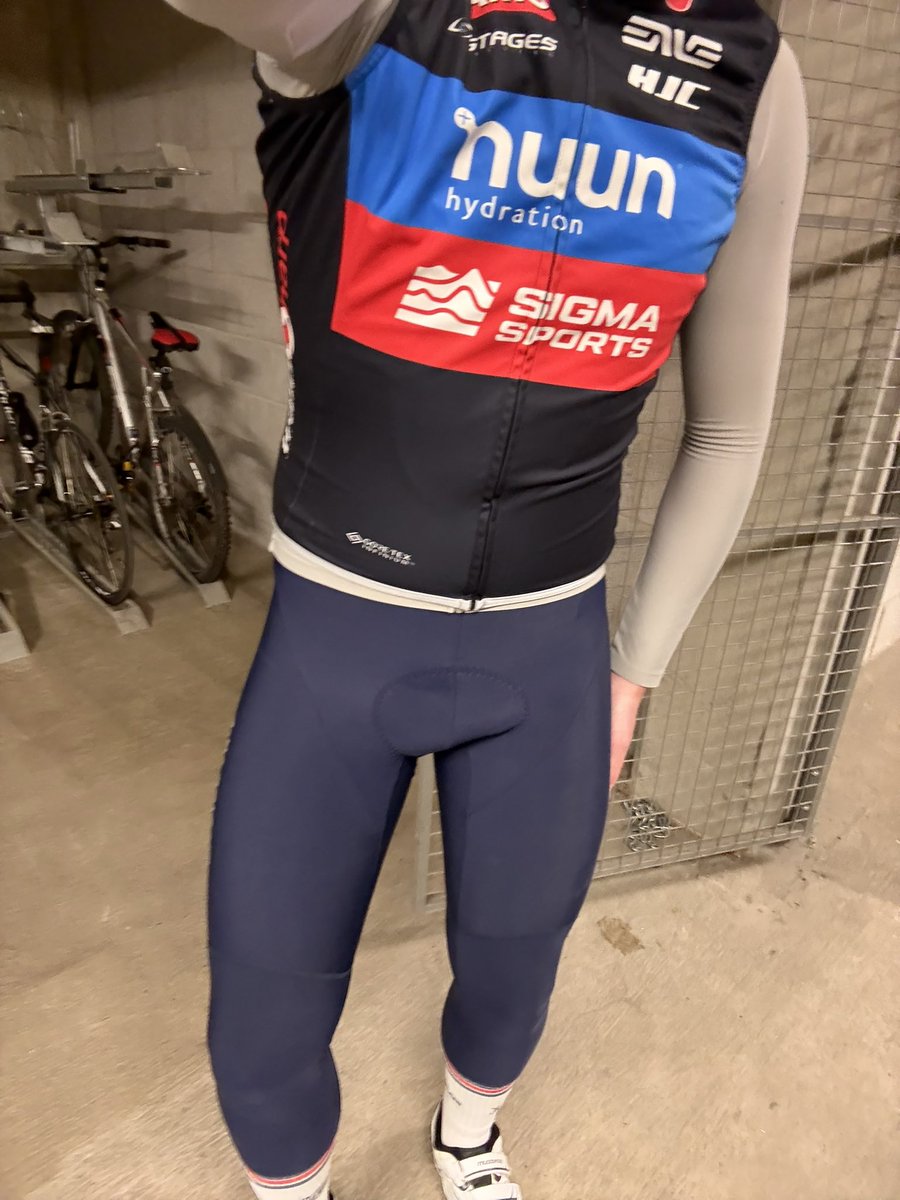 ualatex1's tweet photo. 🚴‍♂️ https://t.co/KcsxYPtjxi