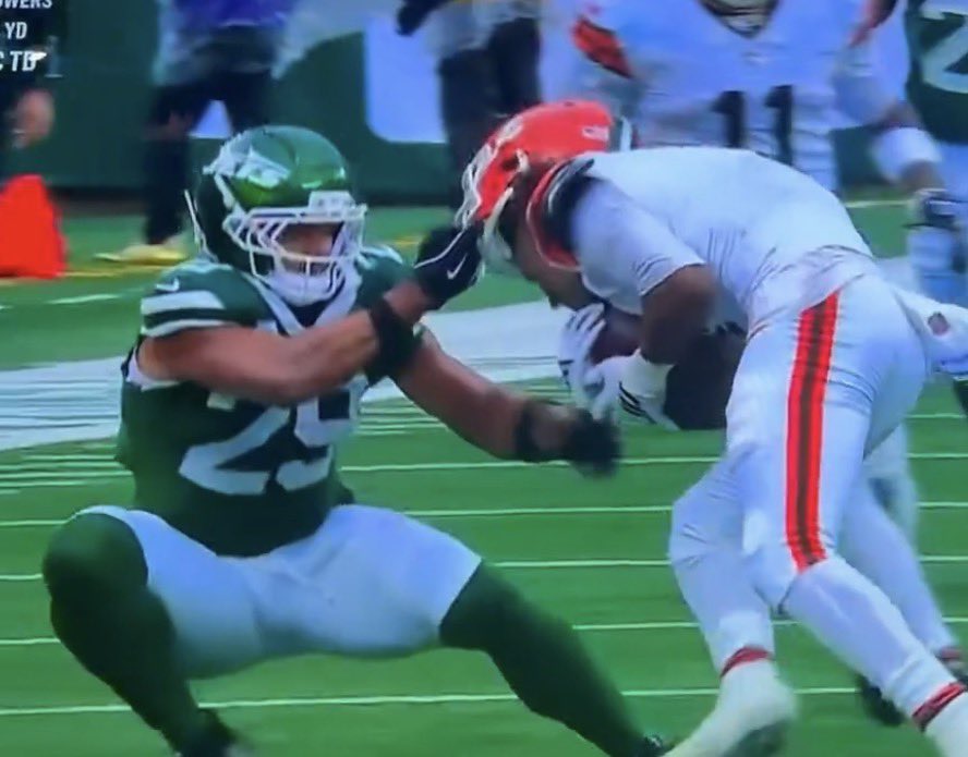 Underdog's tweet photo. Minkah Fitzpatrick ripped off KC Concepcion's helmet, and a few plays later was flagged for unnecessary roughness on Concepcion https://t.co/aFxJ3jL2XW