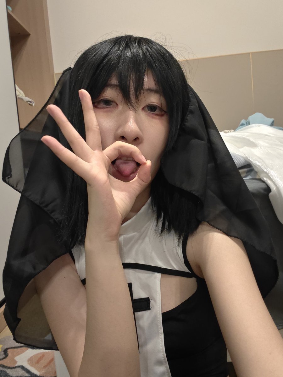 j7jly's tweet photo. 脸部特写^^ https://t.co/AIPdr6vayk
