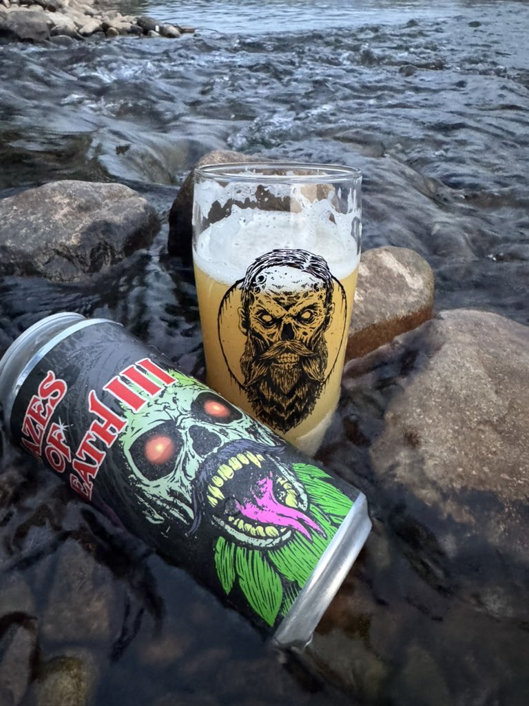 zjr491's tweet photo. Hazes of Death IIl from Beer Zombies Brewing Co.
IPA - Imperial 8% ABV
#ipa #beer #beerzombies https://t.co/tJIAyodRiK