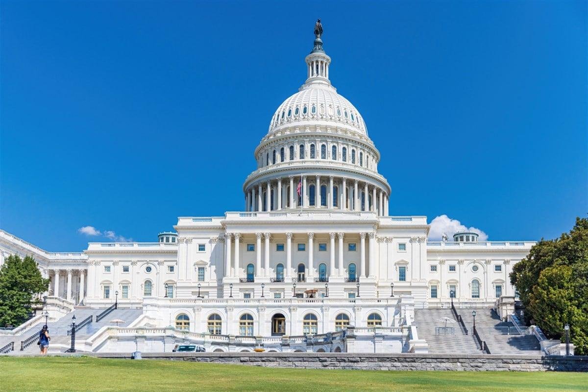 PennyAltman1's tweet photo. “November 3 could reshape the balance of power in Washington. The economy, immigration, healthcare and the Iran conflict are all part of the debate. Which issue do you think will matter most to American voters?” https://t.co/Lc2cSj5IV2