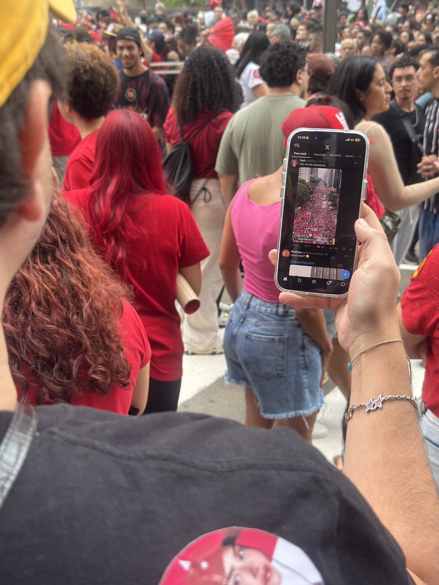beforeiknewu's tweet photo. quando tenho fomo da manifestação que eu estou presente https://t.co/YJtaiRnkrH