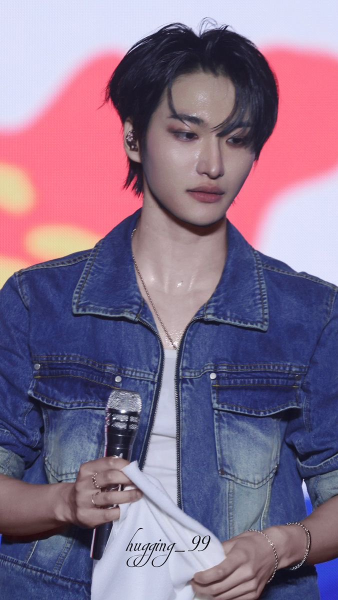 _jeaungmk's tweet photo. 반깐일 때 젤 섹시한 남자 박성화 https://t.co/GVk2ljgZDE