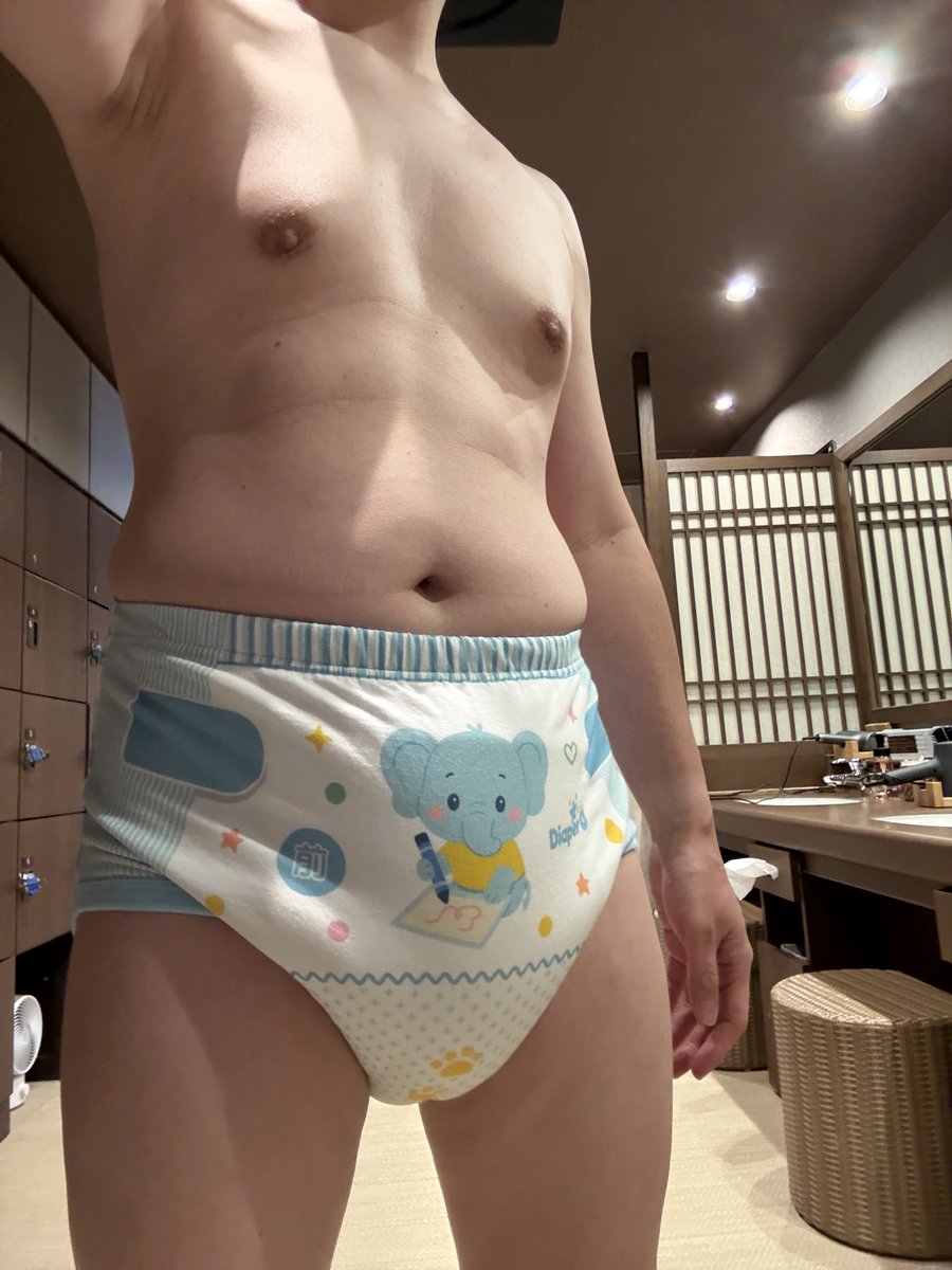 DiaperU_abdl's tweet photo. Every baby needs a pair of adorable training pants! 🍼💙

And our adorable little cutie @abdl_daddy_hk is showing us just how cute they look in theirs! 🐘✨

Big hugs and a HUGE thank you to this sweet baby for sharing these super adorable photos with us! 🥰

Stay cute, stay comfy, and keep being the sweetest little baby! 💕