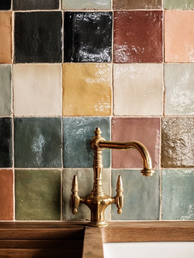 petalesblancs's tweet photo. the art of tiles https://t.co/6KEdKHr7pG