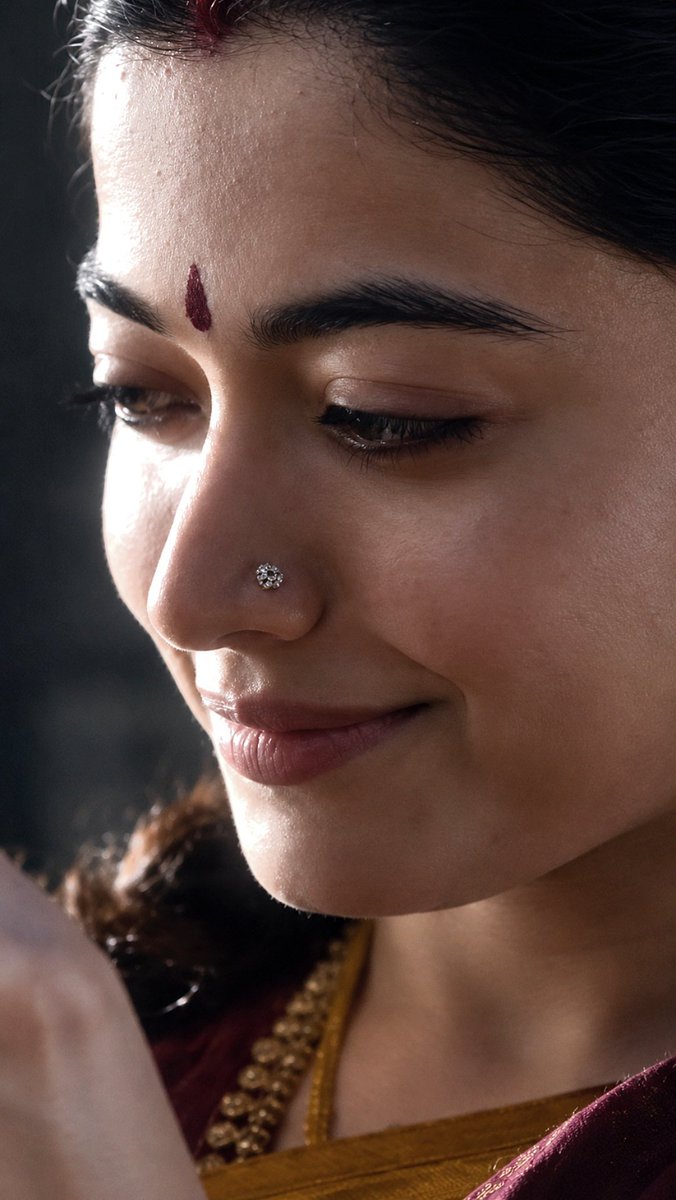vinayak21303263's tweet photo. Rashmika mandanna https://t.co/fktUXod8rW