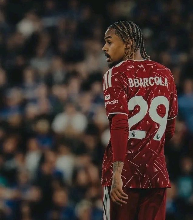 TheHateCentral2's tweet photo. Croissancho this season:

0 Goals
0 Assists
10 Matches

THE FLOOR IS THE LIMIT 🙌🙌🙌 https://t.co/Rf7pz8zdkL