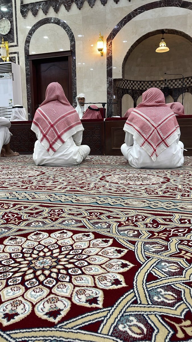 illlvm's tweet photo. اشفق على اي شخص من ينبع ويفوت محاضراته واعتب على توقيت إعلاناتهم لكن شيء افضل من لاشي

ساعه راحت كانها ربع ساعة فوايد عظيمه الله يجزاه خير شيخنا وينفع به الاسلام والمسلمين https://t.co/5RH5JJSyuG