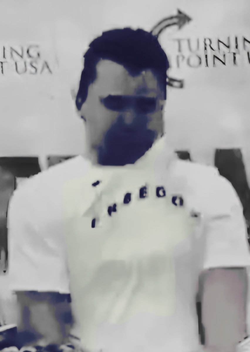 Cappuccinokidd's tweet photo. @Reality4M14180 @AveryDaye The filter across this photo shows  aspects of the incident which you'd assume the eye cannot see. 

The wound does not appear until the shirt lowers.

I stand by the likelihood something else is happening besides the single bullet theory. https://t.co/G2CGO4EIzR