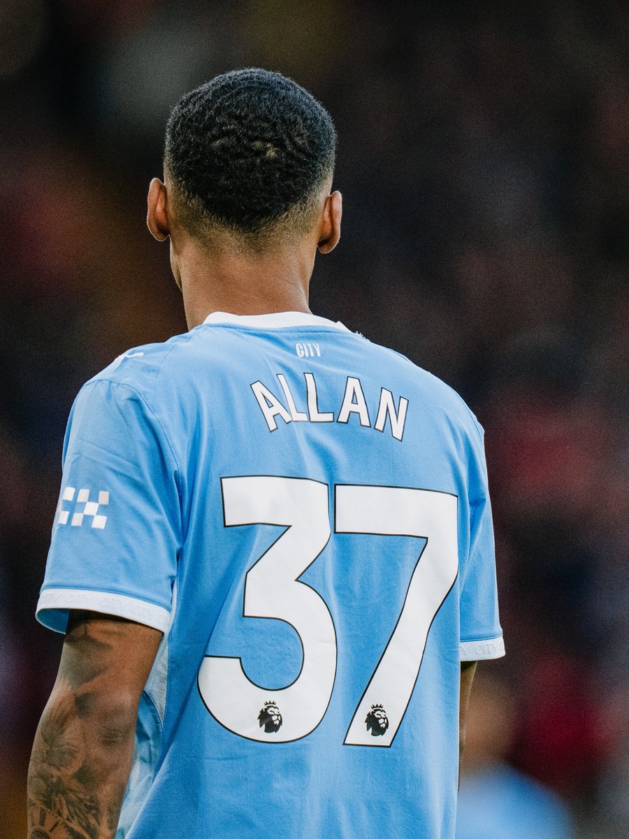 ManCity's tweet photo. A @premierleague debut for Allan 🩵✨ https://t.co/jXebsQNUfE