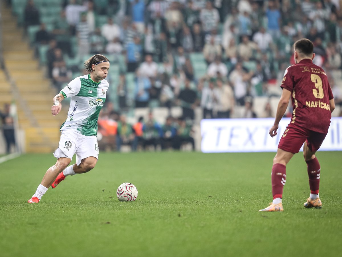 demarkesports's tweet photo. Mardin 1969 Spor'a evinde 2-1 mağlup olan Bursaspor, iç sahada 1 yıl 13 gün sonra ilk mağlubiyetini aldı.

⚽️ 21' Teklic
⚽️ 81' Iheanacho
⚽️ 90+4' Dimitrov https://t.co/0FNgACyDry