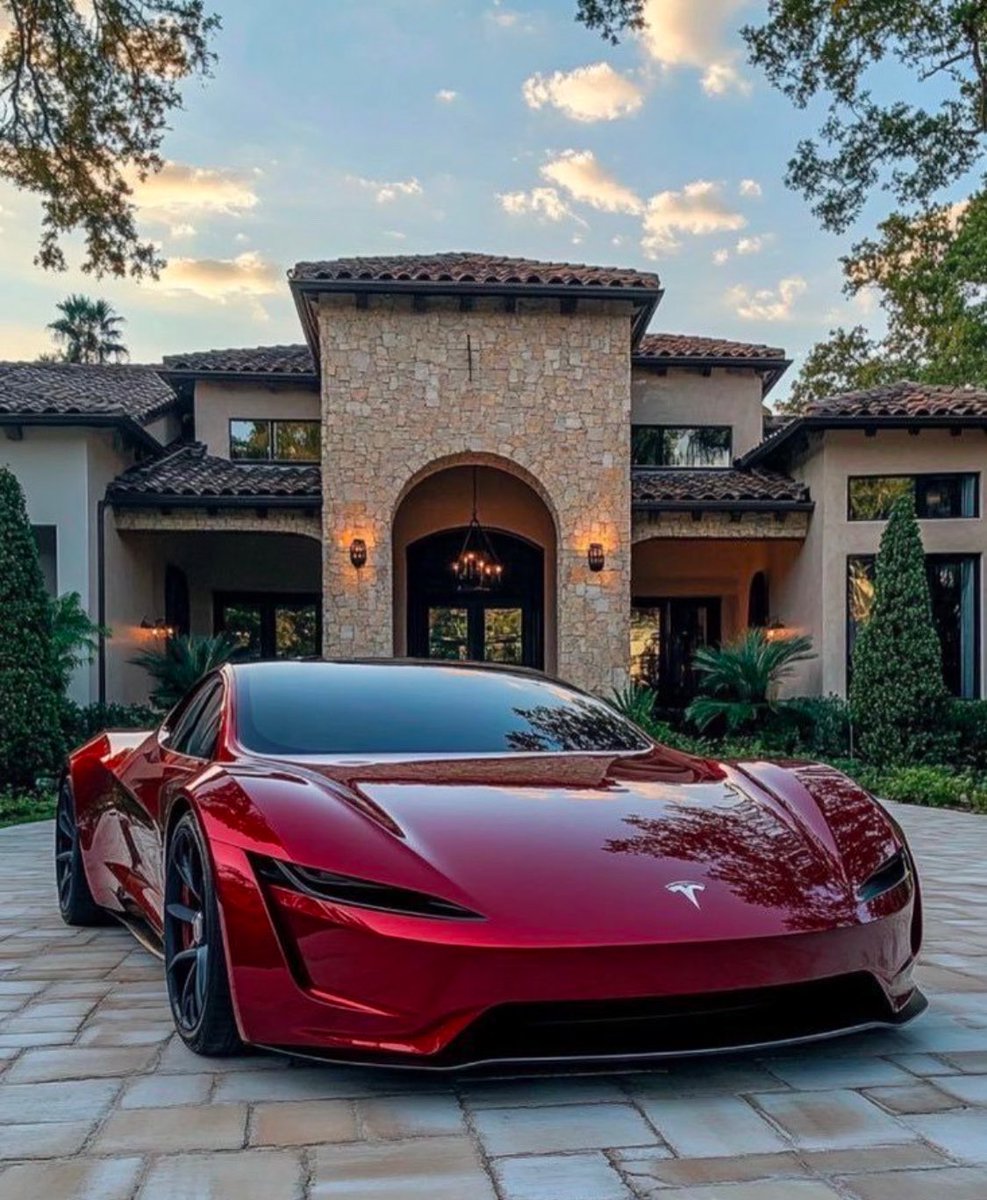 MarsWalkerzq's tweet photo. 🚨 Tesla is giving you ONE car for free, but you can only choose one! Which are you driving home? 👀⚡

A) Cybertruck 🛻  B) Model S Plaid 🏎️ 
C) Model X 🚙        D) Roadster 🚀

Tesla fans, I want to see your choice in the comments! 👇🔥 https://t.co/XcfPdEz4XY