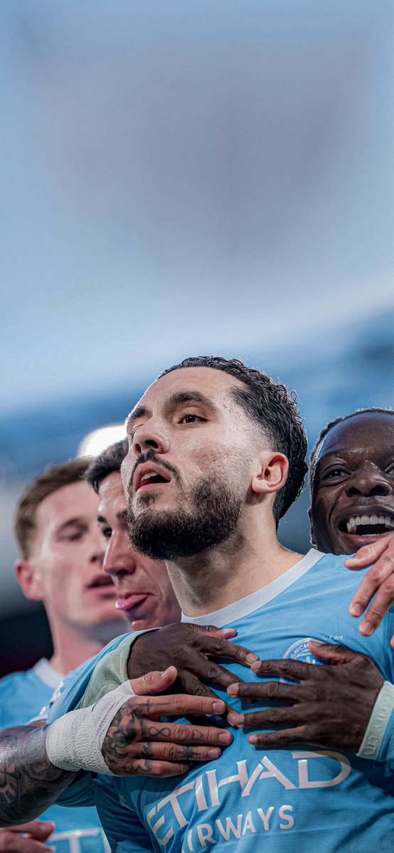 Footbal_Edit_HD's tweet photo. └📂 #ManchesterCity 🏴󠁧󠁢󠁥󠁮󠁧󠁿
     └📂 Rayan #Cherki 
➣ @Footbal_Edit_HD https://t.co/0xPTky8spx