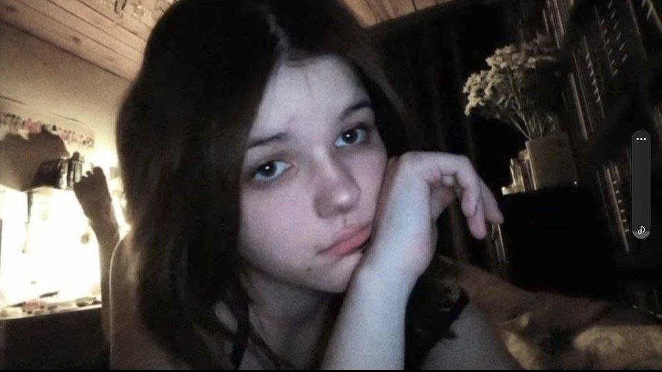 rena_rrrl's tweet photo. @TessaAlny Извините.. https://t.co/DHKITRwcxj