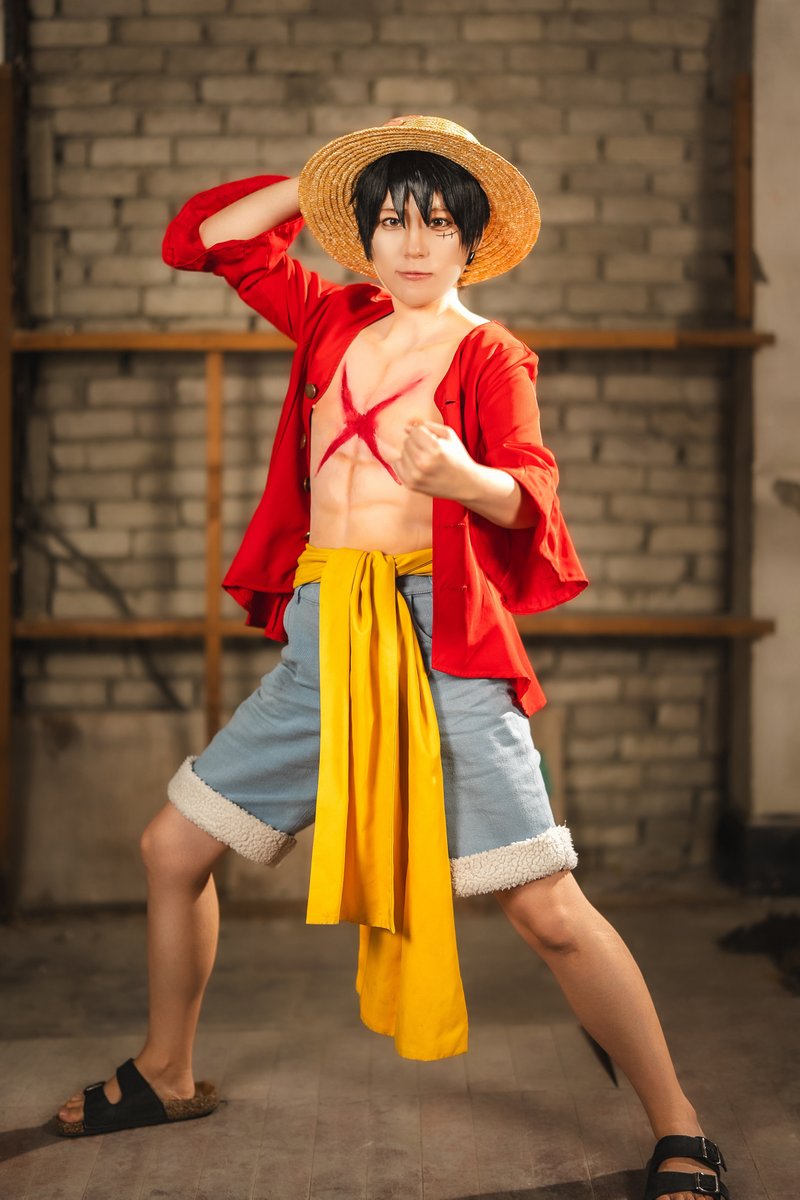 Ha_amnm's tweet photo. #ONEPIECE〜 #cosplayㅤㅤㅤㅤㅤㅤㅤ
#LUFFYCOS  #루피코스프레 

👒LUFFY : @Ha_amnm 도담이   
📷 사진사 :  영재님      

폐건물 스튜디오 촬영본 ~ 3 https://t.co/aQK3Tsmh2V