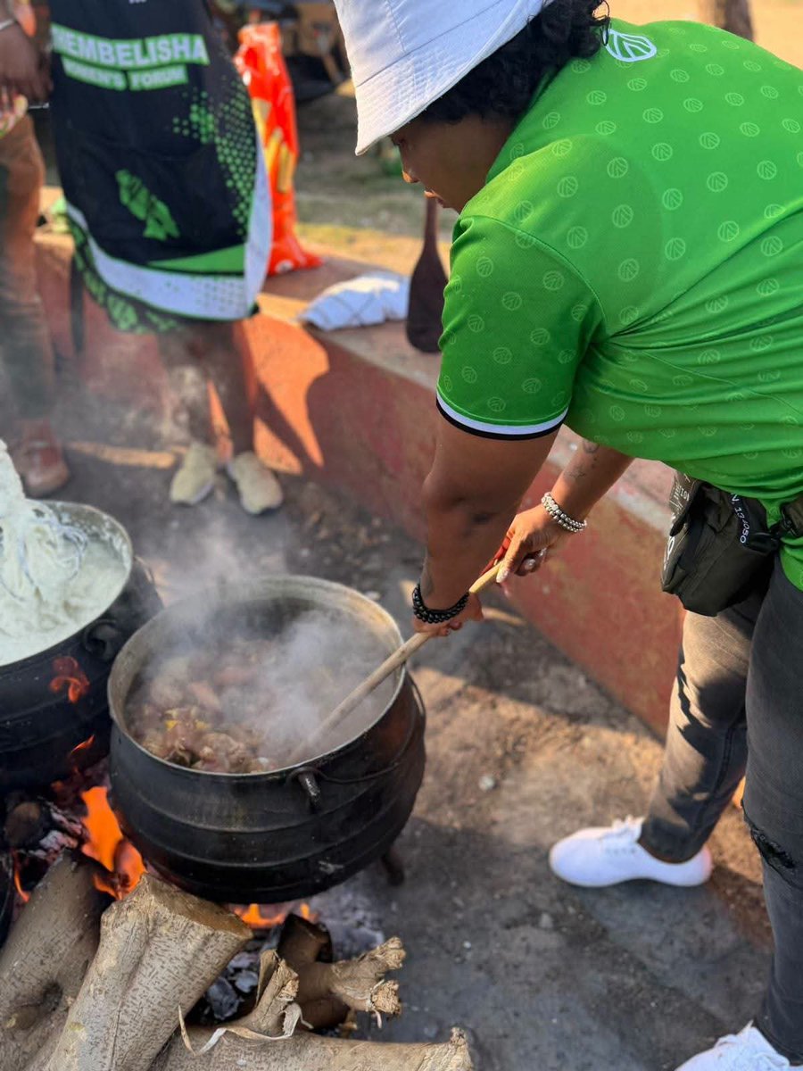 ActionSA_LP's tweet photo. While the team crushed the blitz, our Women's Forum held down the fort with the potjie! π
Different roles, same goal. True teamwork!
#LetsFixPolokwane #VoteActionSA https://t.co/C7zMmF2SvK