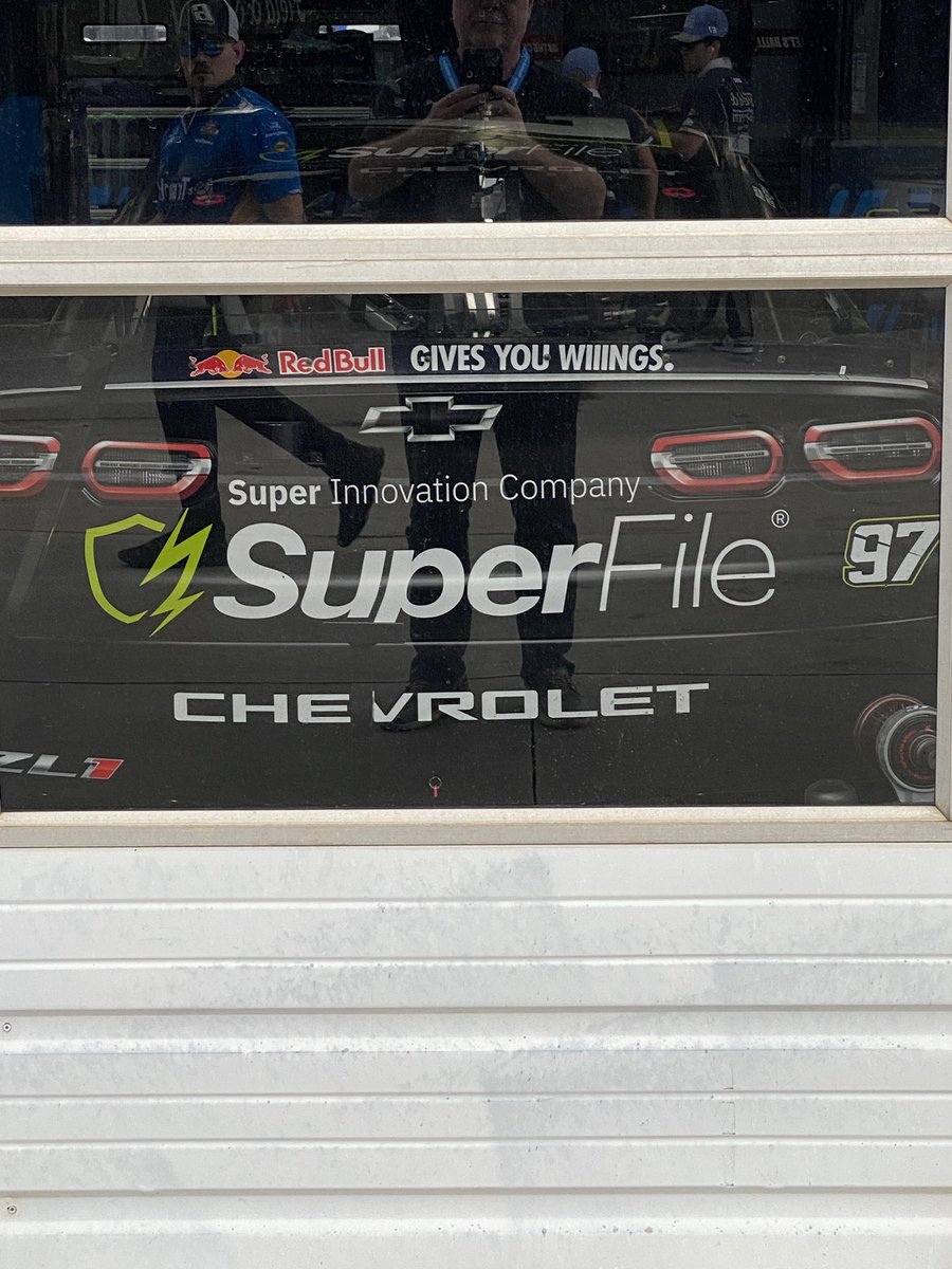 nasajim's tweet photo. At Charlotte Motor Speedway for the Bank of America 400! https://t.co/IMJJjDfglY