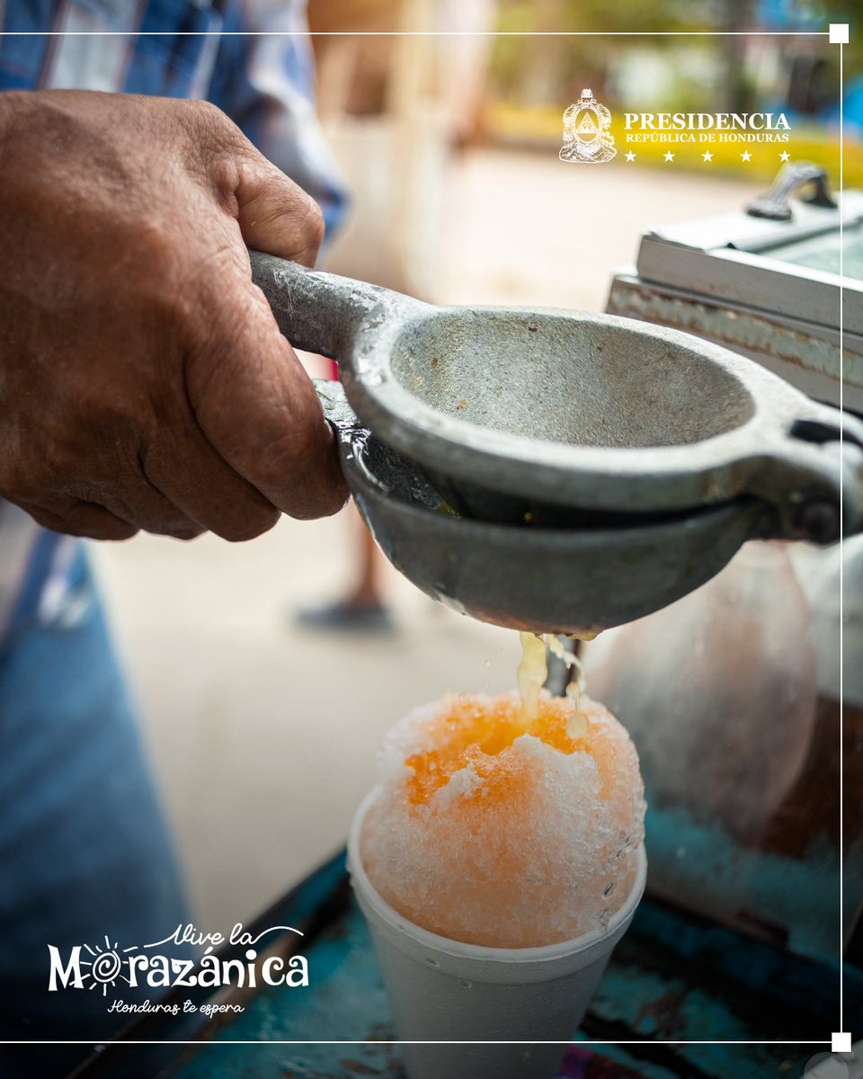 hnpresidencia's tweet photo. ¡El mejor cierre de estas vacaciones es volver bien a casa!

Este domingo despedimos una exitosa Semana Morazánica, en la que nuestras familias disfrutaron de los pueblos, sabores y tradiciones de Honduras, apoyando a los emprendedores y al turismo nacional.

En el regreso, conduzca con prudencia, respete los límites de velocidad, use el cinturón de seguridad y evite el alcohol al ir frente al volante. Si siente cansancio, deténgase y descanse. Ante una emergencia, llame al 911.

Llevemos a casa los mejores recuerdos. 

¡Honduras, naturalmente tuya!
