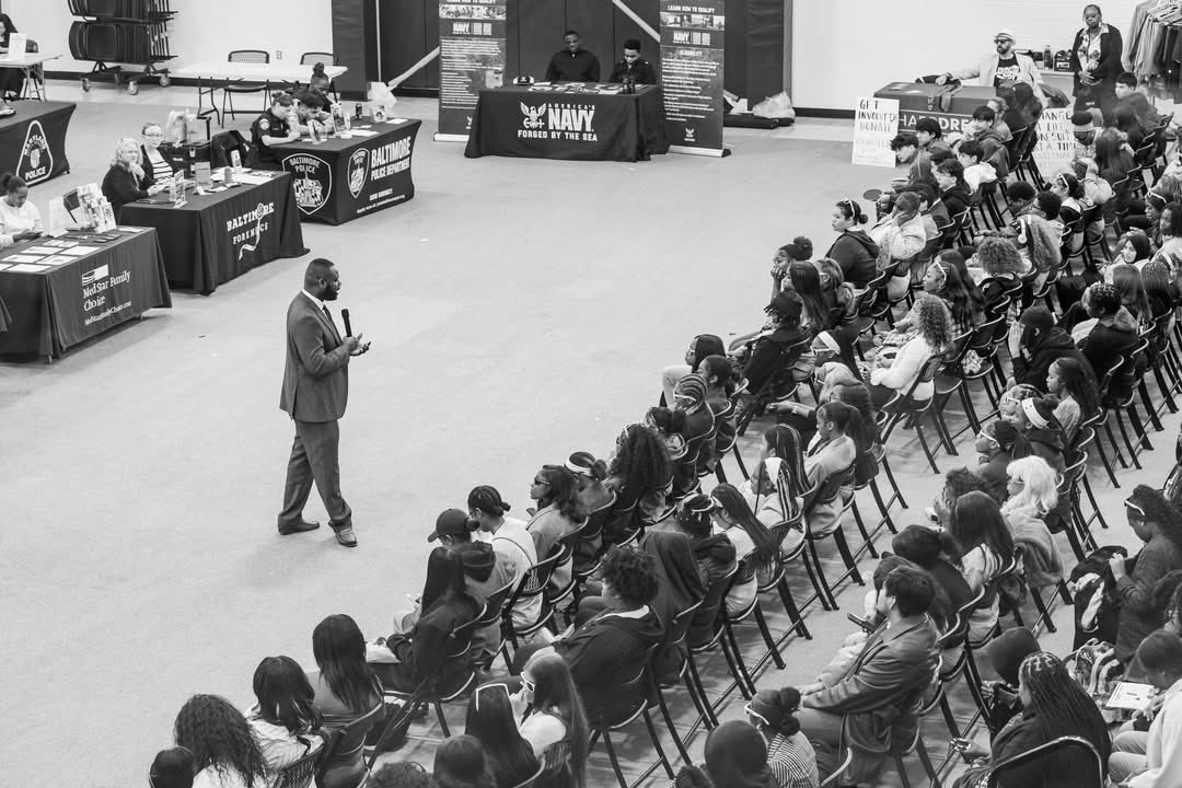 SenatorMcCray's tweet photo. Blessed to join nearly 250 Baltimore City Public Schools students for the Civil Rights Week Career Expo, connecting our young people with opportunities in higher education, skilled trades, apprenticeships, and careers across multiple industries.

#IntentionallyFocused https://t.co/ReIVDnZz7s