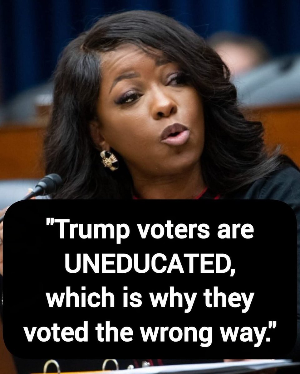 itslunara0z's tweet photo. What's your response to Jasmine Crockett? https://t.co/DPxvhEkCLQ