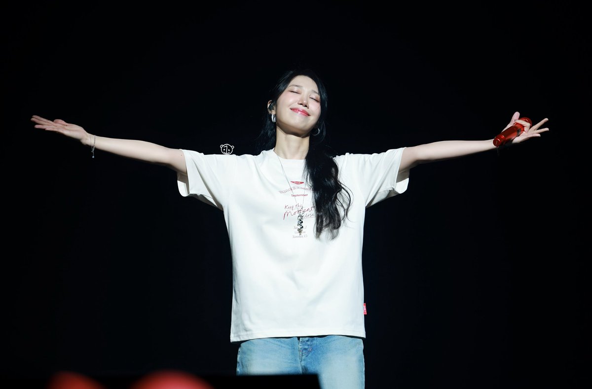 Forever__Eunji tweet picture
