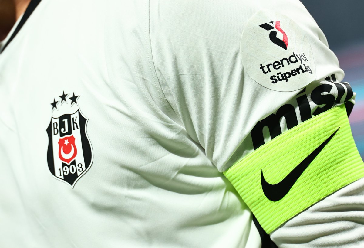 BesiktasEnglish's tweet photo. 𝐺𝑟𝑎𝑛𝑑𝑒 𝐶𝑎𝑝𝑖𝑡𝑎𝑛! 🫡 https://t.co/LMuU6JSPT5