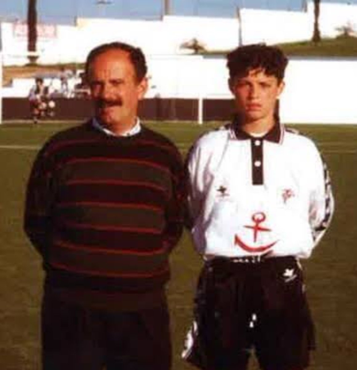 CR_74_'s tweet photo. Cristiano Ronaldo 1997/98 https://t.co/pUi9oTgIMV