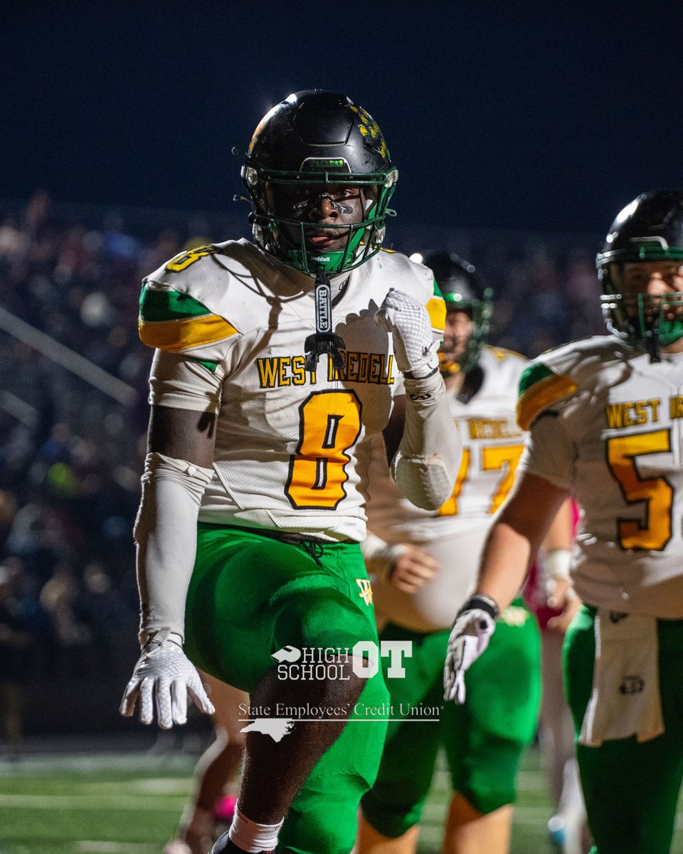 HighSchoolOT's tweet photo. Turnaround of the year?

The last time West Iredell had won 7 games in a season was 2010. This year, they've got seven wins in seven games and are on top of the Western Foothills Athletic Conference after a big win at Hickory.

See more coverage from this game on our site. https://t.co/HOzsYQgFz9