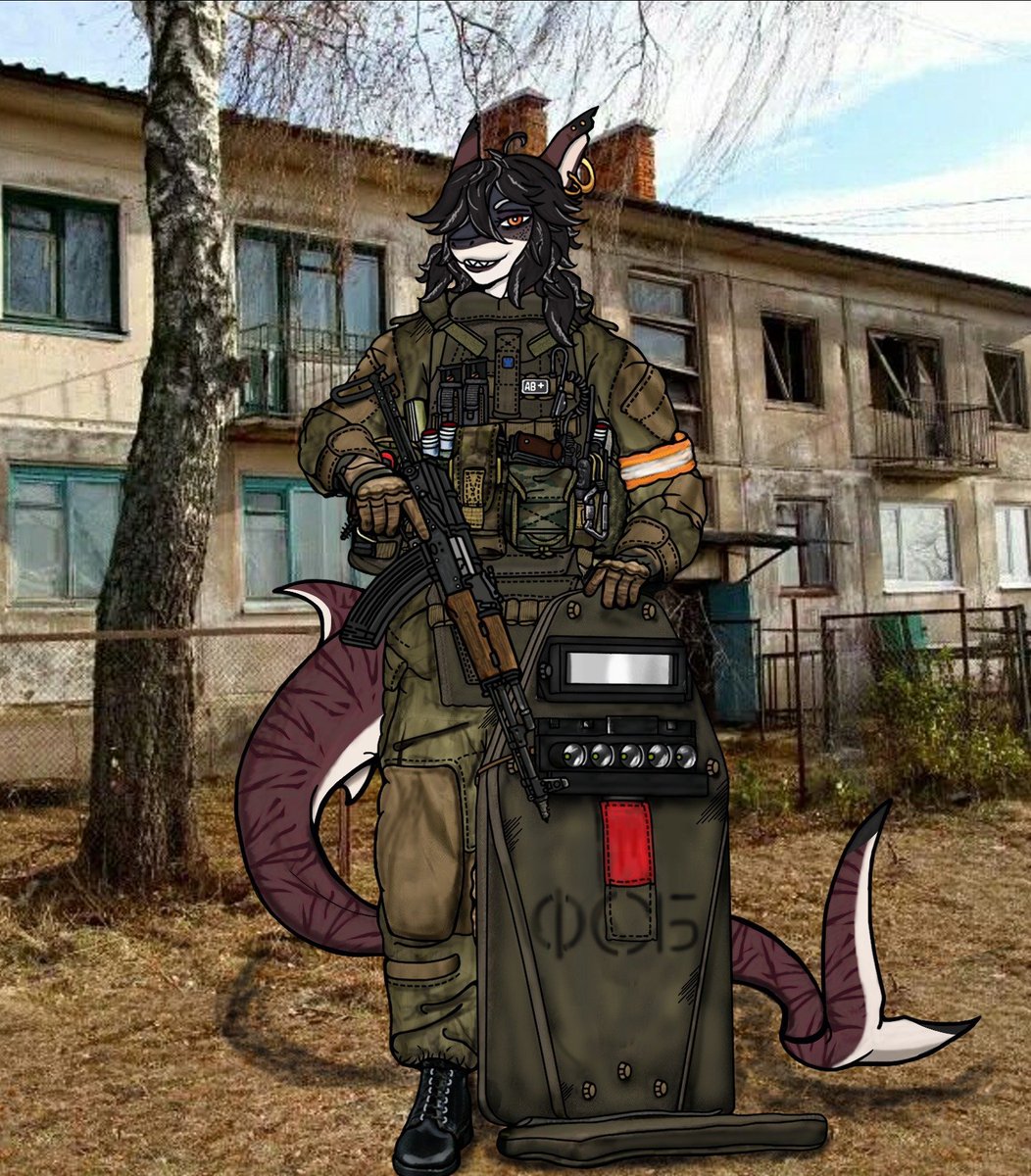 TotallyNotZoska's tweet photo. Who would win in a fight? You decide. https://t.co/SAkYzpGiqP