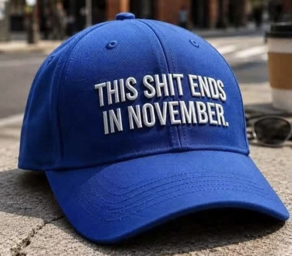 AZ_Brittney's tweet photo. November 3rd to be exact. https://t.co/yMO6DLFqPM