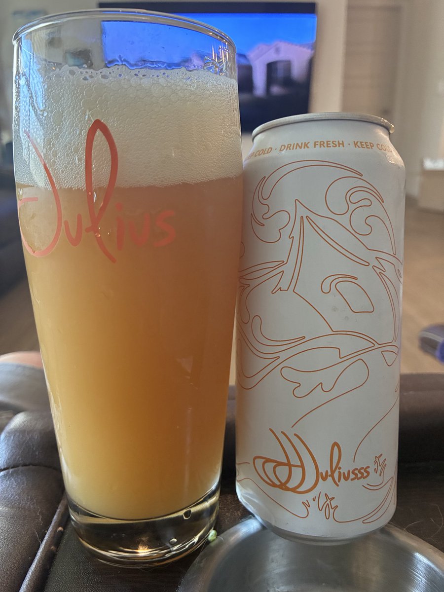 MikeSlomba's tweet photo. INTENSE Hoppy JJJuice from Tree House 🫈💥🔥🍻 JJJuliuss at 6.8% is an SBD ELITE BANGER💥😳🤯🤩🍻🔥LFG🫈🍻🍻🍻🍻🍻 https://t.co/0rTGbp5gjp