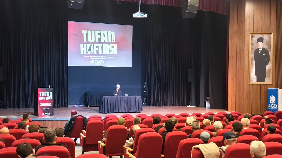 agdbalikesir's tweet photo. TUFAN HAFTASI

"Bu topraklarda binlerce tohumum var. Ve zalimler ne kadar bizi kökünden sökmeye çalışırsa çalışsın, tohumlar filizlenecek."

Zulmün 3. Yılında Aksa Tufanı hakkındaki konuşmalarından dolayı Sayın Emrullah Demir Bey’e ve katılımcılarımıza teşekkür ederiz.

@agdorgtr https://t.co/xD4GORDrQJ